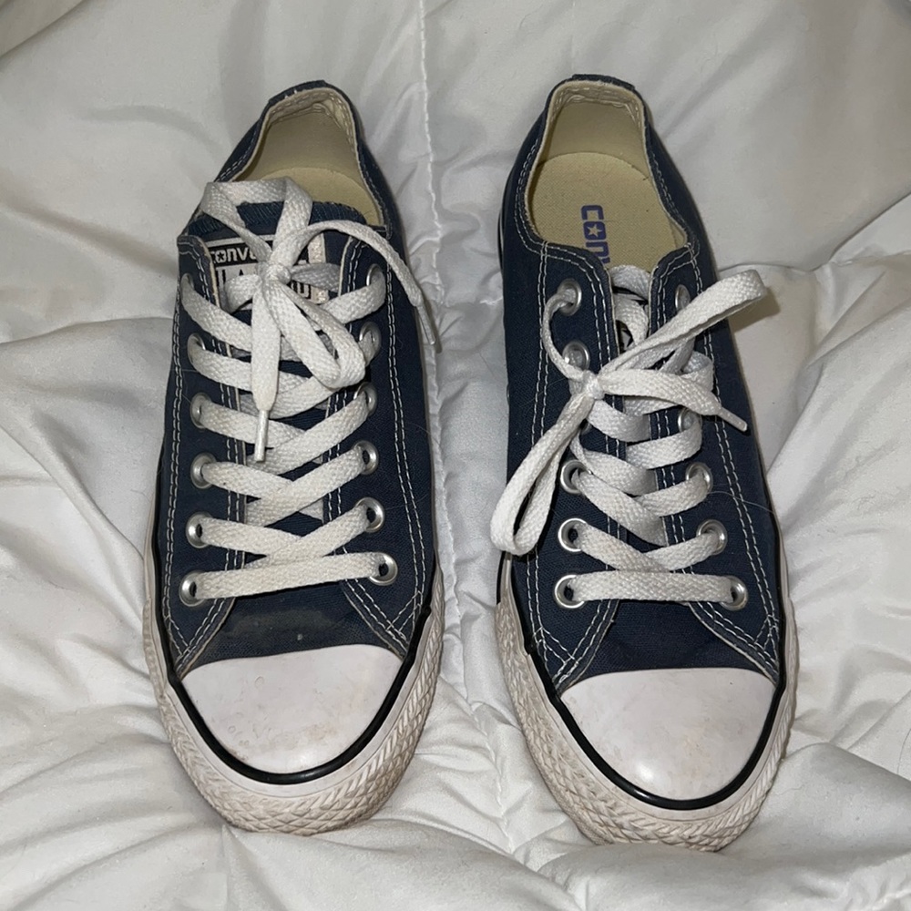 Navy Blue Woman’s Converse